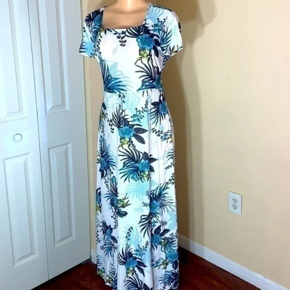 Floral Maxi  - L/XL - Picture 2 of 9